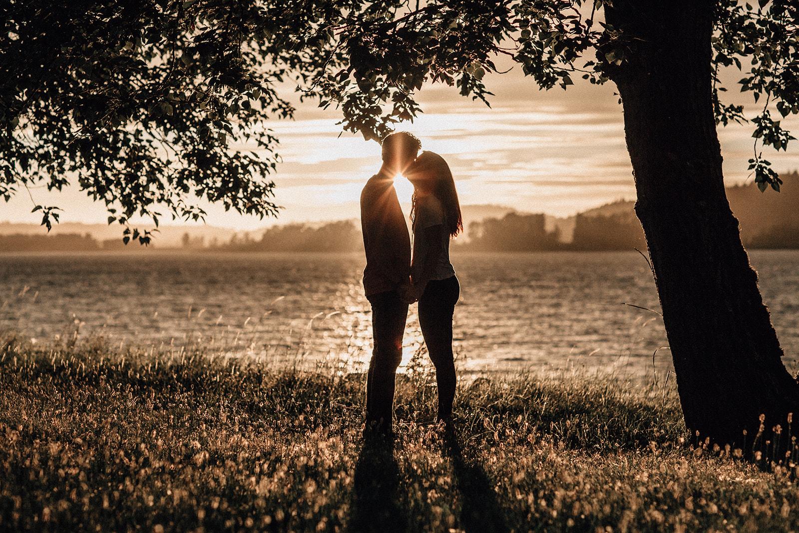 The Wedding Website of Carlie Bailes and Gabe Cadero-Smith