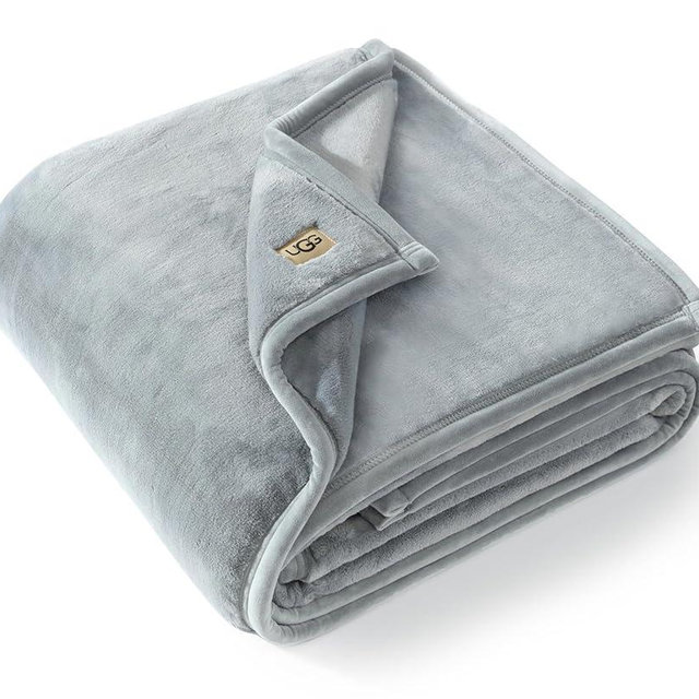 UGG Coco Luxury Plush Throw Blanket – Soft and Cozy, Elegant Tonal Binding, Perfect for Sofa or Bedroom Decor, Easy Care, 50 x 70 Inches, Ideal Gift (Seal Gray)