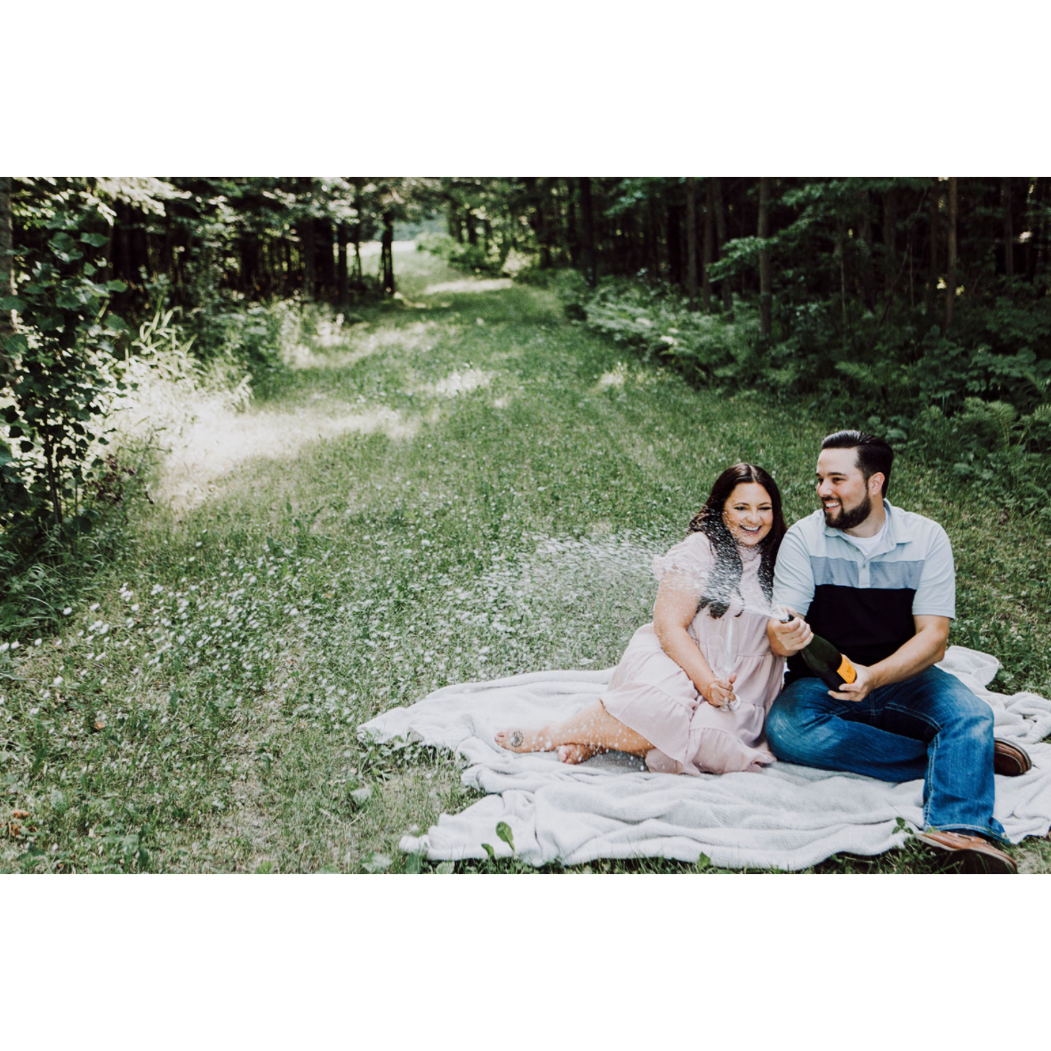 Engagement photos summer 2021.