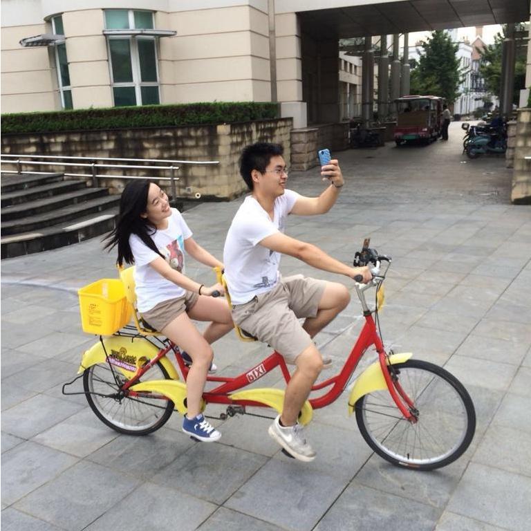 First tandem bike ride together with selfie attempts and matching outfits ;)