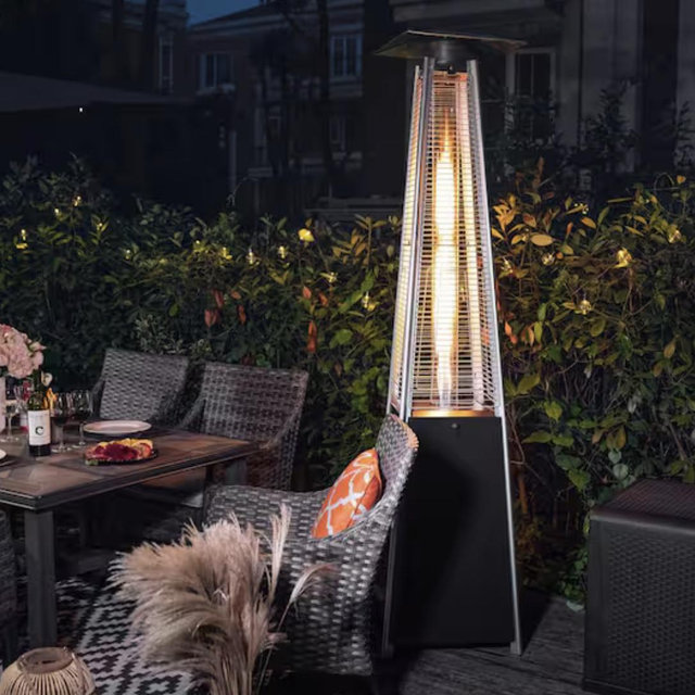 Outdoor heater with Propane tank