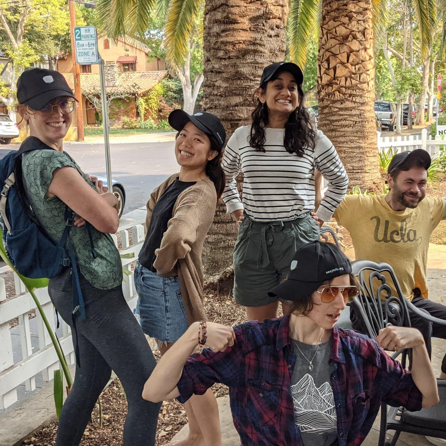 sexy.tofu (feat. us)