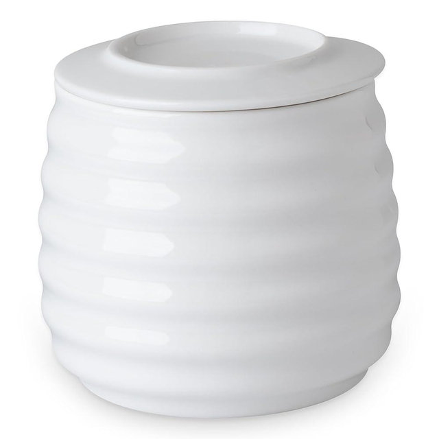 ACYHGGI Butter Keeper Crock, 11 oz Large Ceramic Butter Dish with Lid, Holds 2-3 Sticks, Water Seal for Fresh Spreadable Butter, Easy-Grip Design & Wide Stable Lid, Arctic White