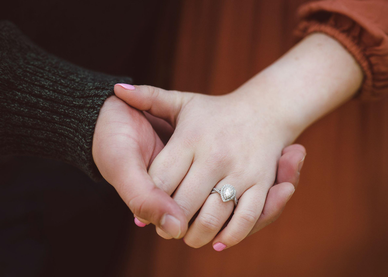 The Wedding Website of Caitlyn Essary and Christopher Savala