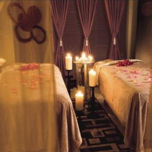 Relaxing Massage Before The Wedding