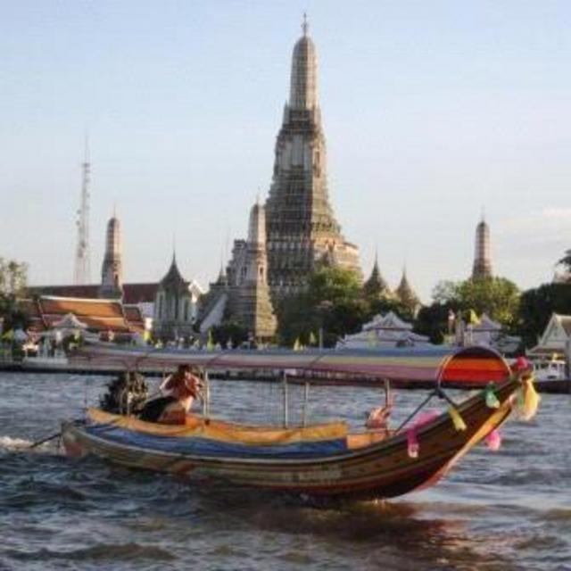 Long Tail Boat Ride in Bangkok