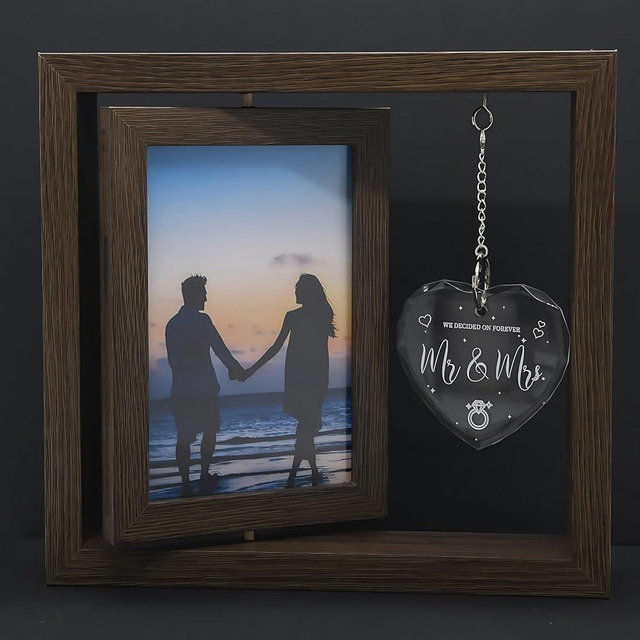 LAST HOE DOWN Rotating Floating Mr and Mrs Picture Frame Mr and Mrs Wedding Picture Frame Engagement Gift Picture Frame Display Two 4x6 (brown（Mr & Mrs）)