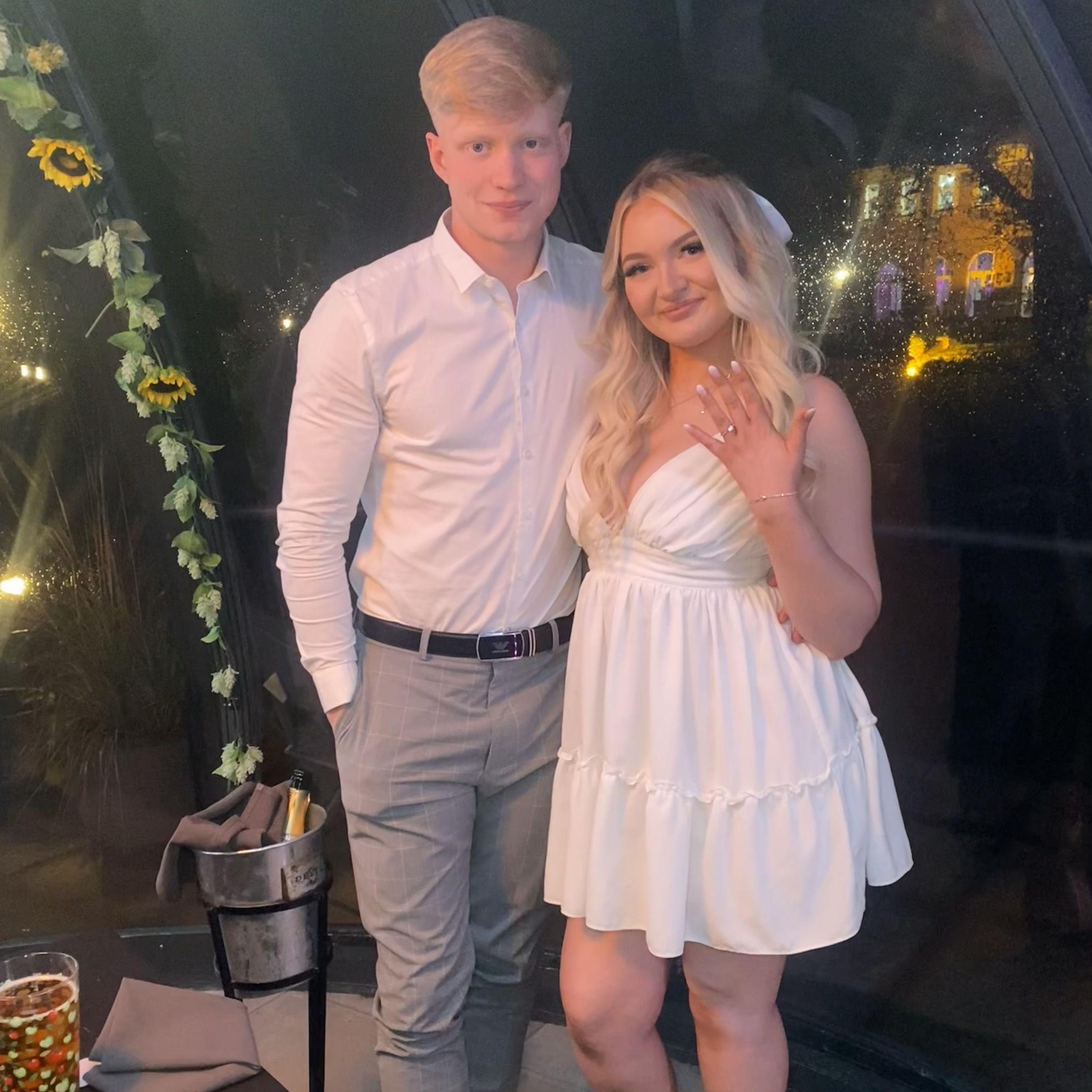 The night we got engaged!!