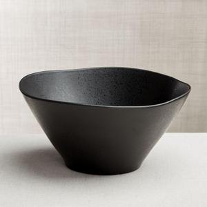 Marin Matte Black Serving Bowl