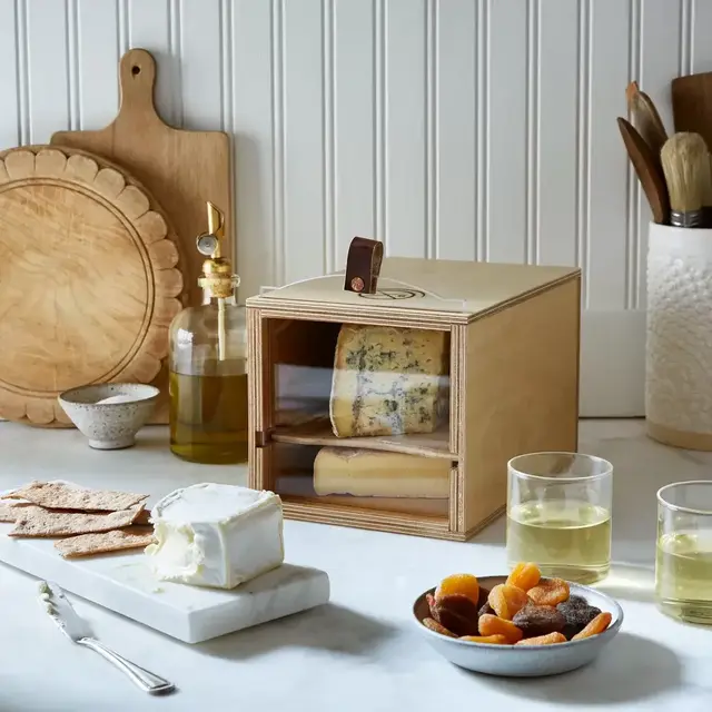 Small Cheese Grotto with Hygrometer