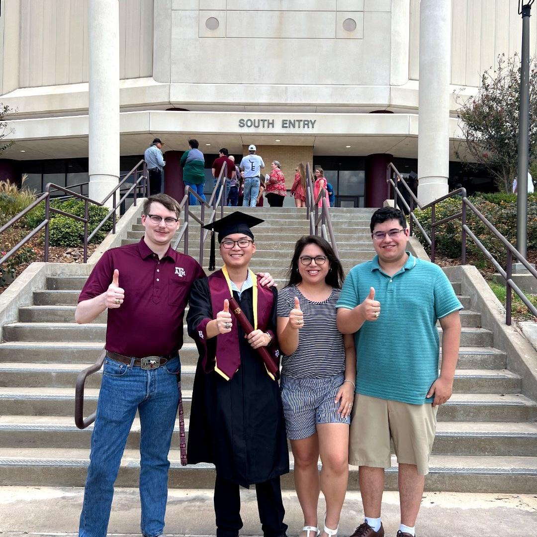 Texas A&M University | 08.12.2023 | Attending Khang’s graduation, one of Noah’s college roommate and groomsmen!