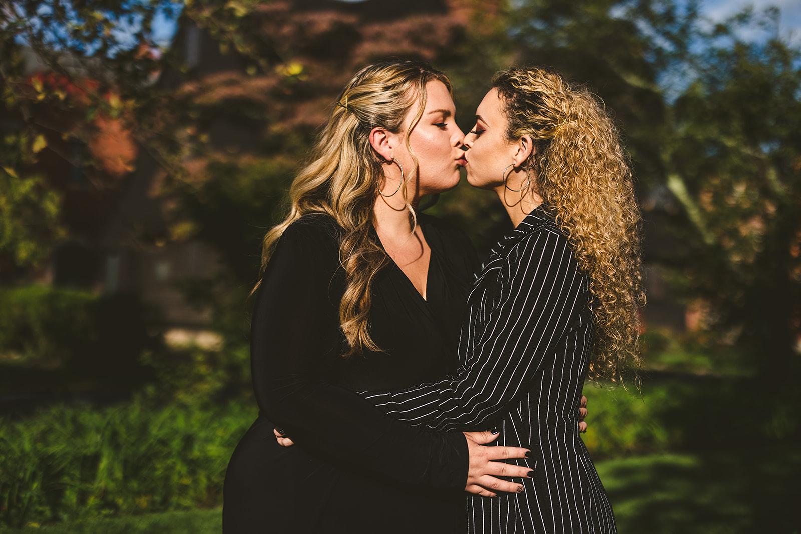 The Wedding Website of Melissa Donnelly and Alexa Santy