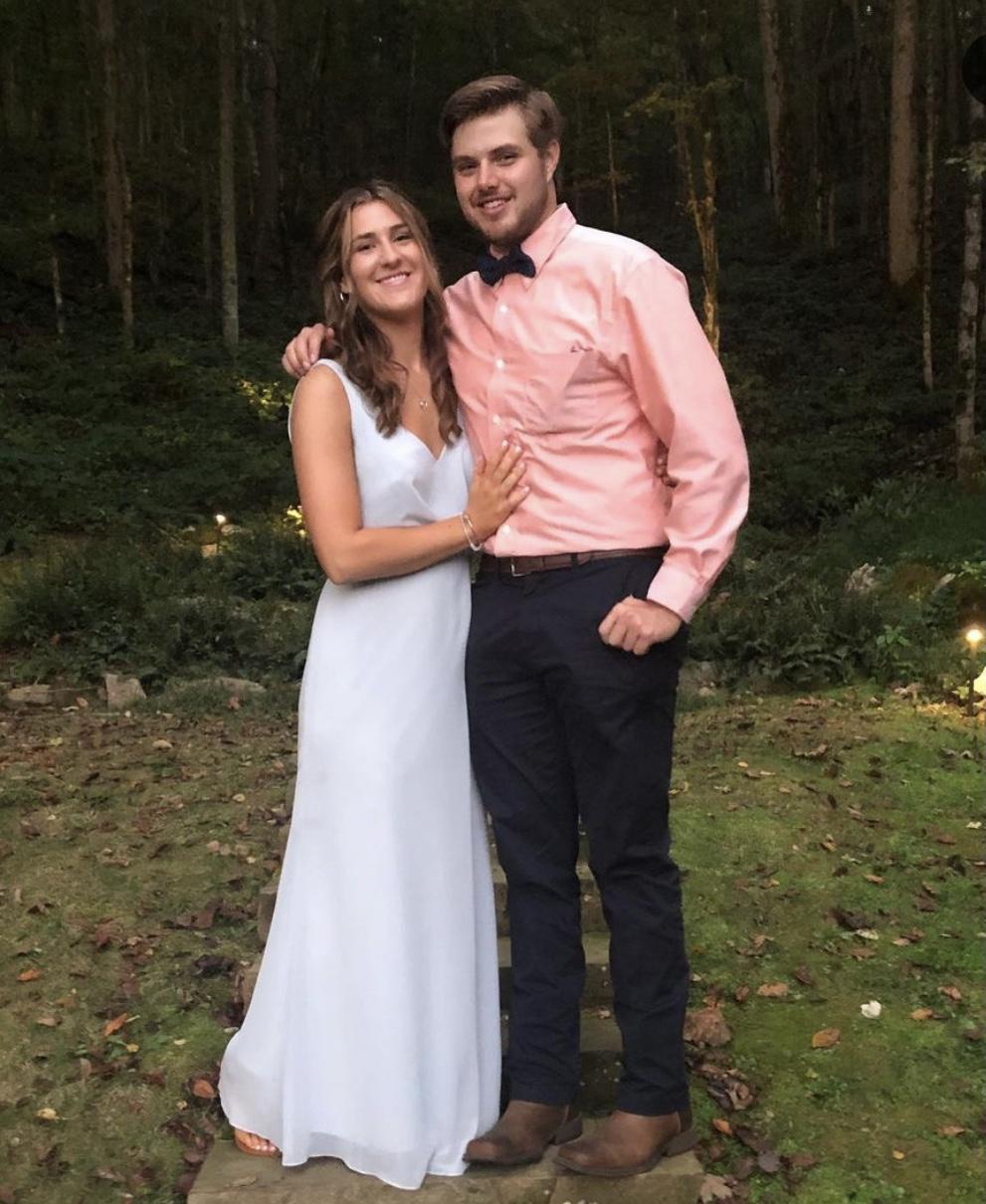 The Wedding Website of Cassidy Hale and Gunnar Pfeffer