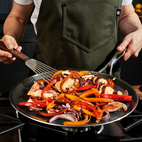 HexClad Hybrid Cookware, Hybrid Nonstick Griddle Pan | Zola