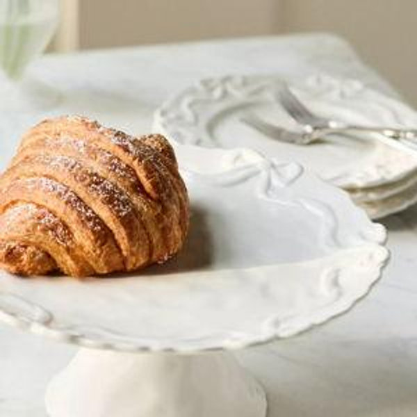 White Benedita Bow Ceramic Stoneware Cake Stand
