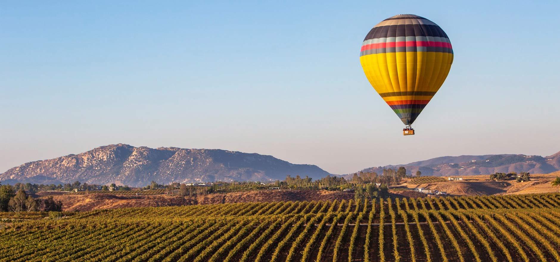 The Wedding Website of Michelle Sanchez and Hugo Larin