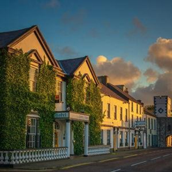 Hotels Along the Irish Countryside