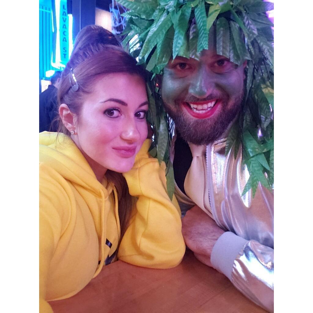Halloween 2019! Ariana Grande & Old Gregg