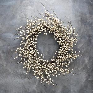 White Berry Wreath