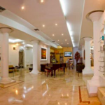 Diego Moya Salón Centro Histórico