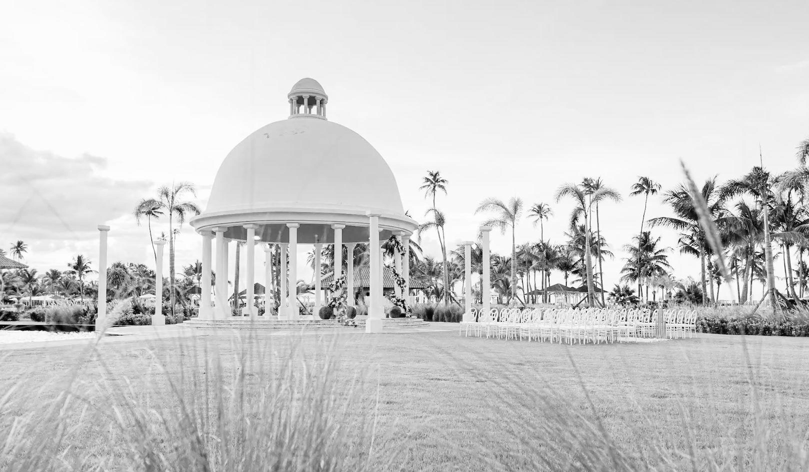 The Wedding Website of Etienne Rivera Cardona and Kathiria Núñez Nieves