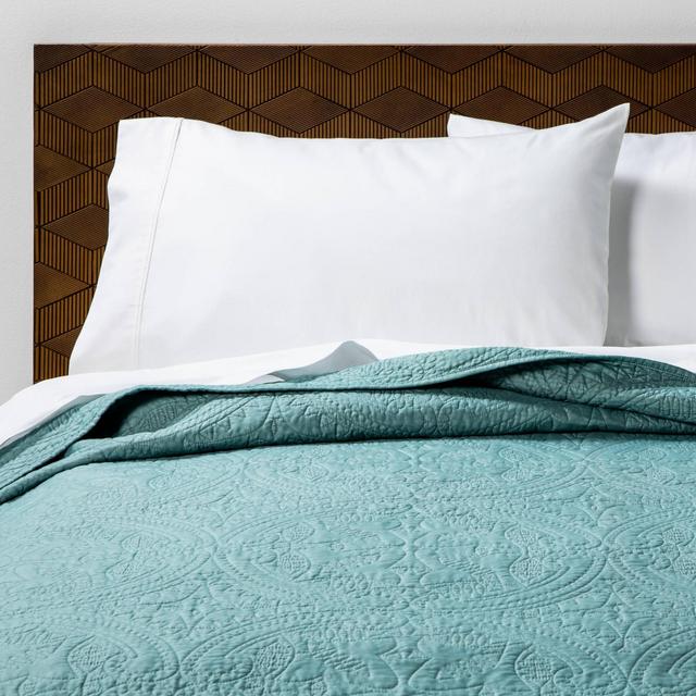 King Medallion Stitch Quilt Dusty Jade - Opalhouse™