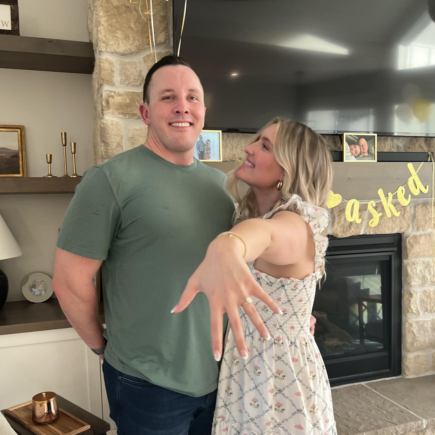 Maddy's mom threw the sweetest engagement party!