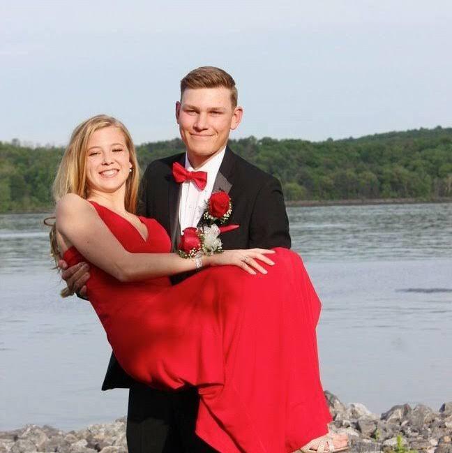 Junior Year Prom, 2018