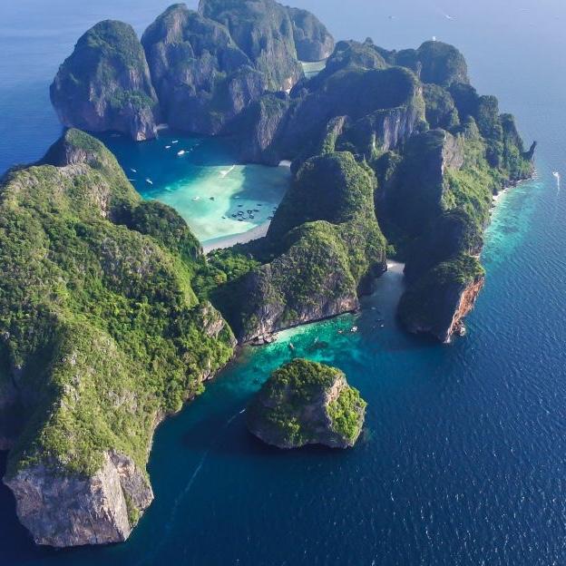 Day Trip to the Phi Phi Islands