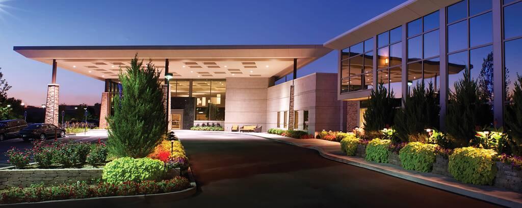 The Wedding Website of Sheena Hughes and Roosevelt III