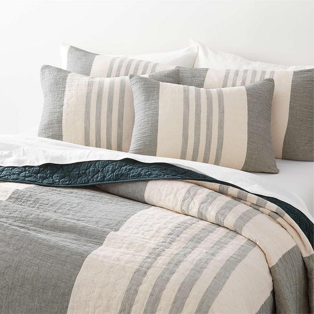 Organic Laurentis Blue Crinkle Stripe Full/Queen Quilt