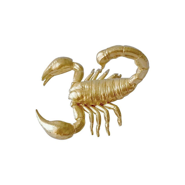 Pewery Gold Mini Scorpion Figurine, Solid Metal Animal Ornament, Mini Scorpion Sculpture for Home Office Garden Desktop Decor