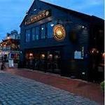 22 Bowen's Wine Bar & Grille
