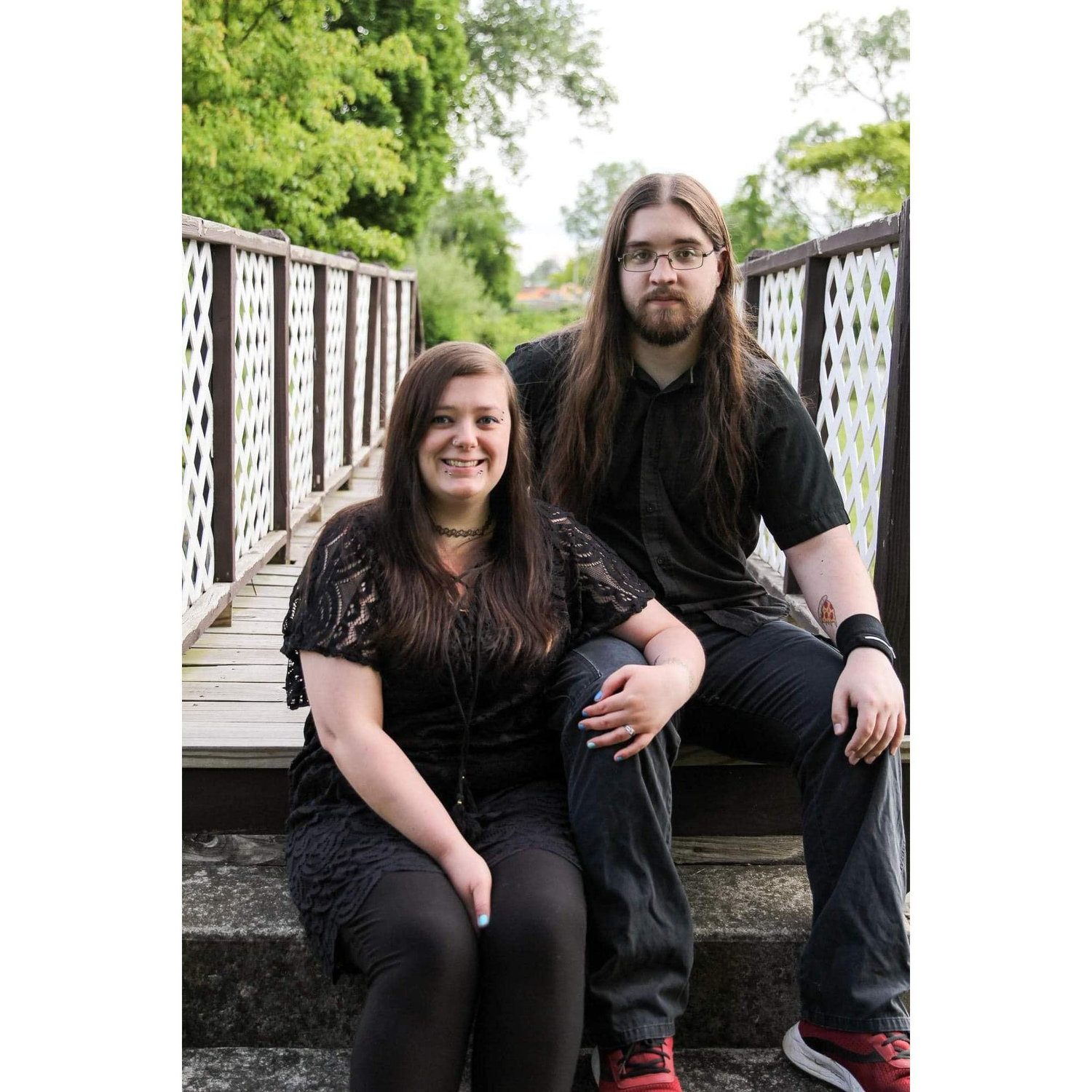 Engagement Photos 🖤
♡Location: North Tonawanda Botanical Gardens
♡Photographer: Alyssa Knowlton, Lyssa Lee Photography