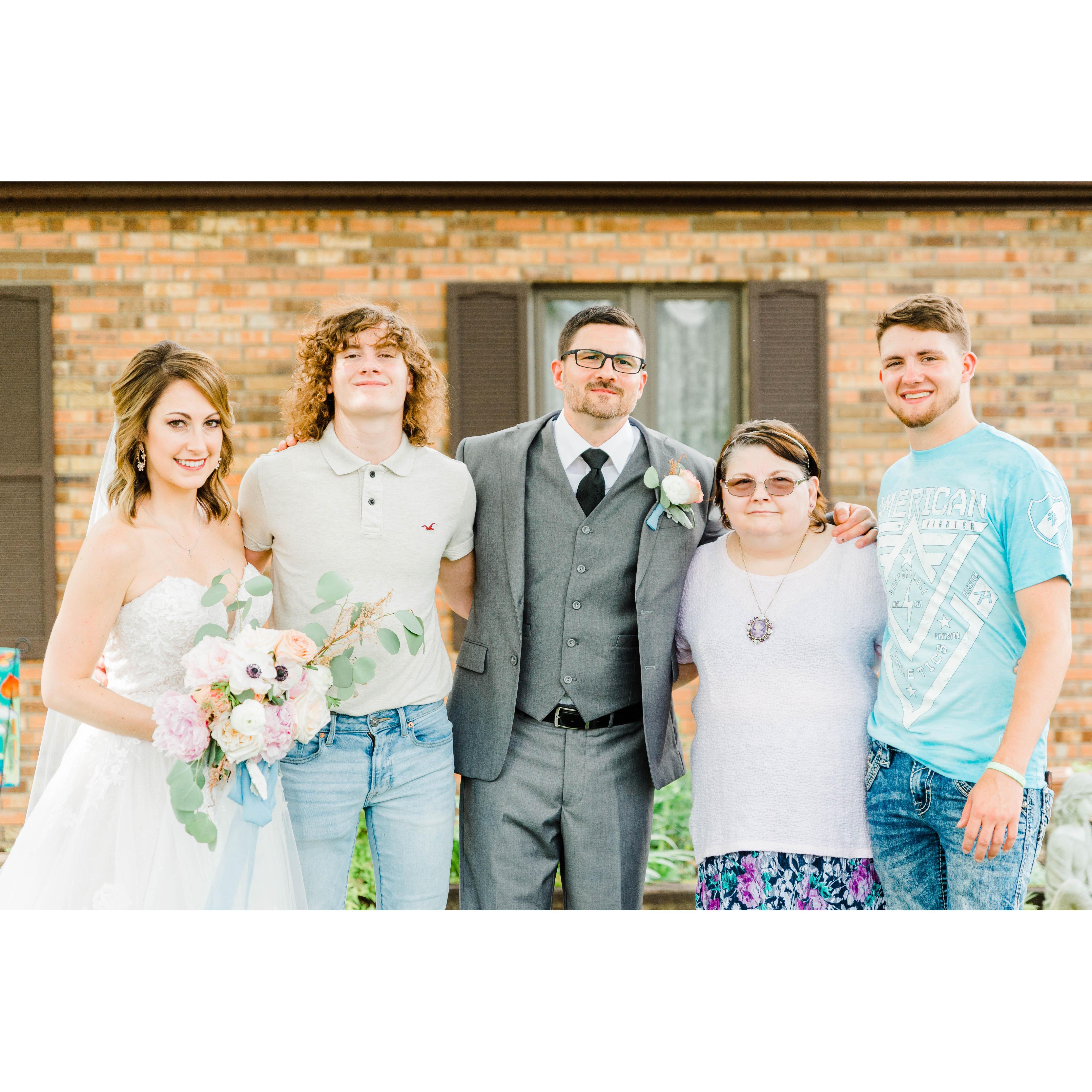 Kara, Rhiyder, Greg, Billie, Zak