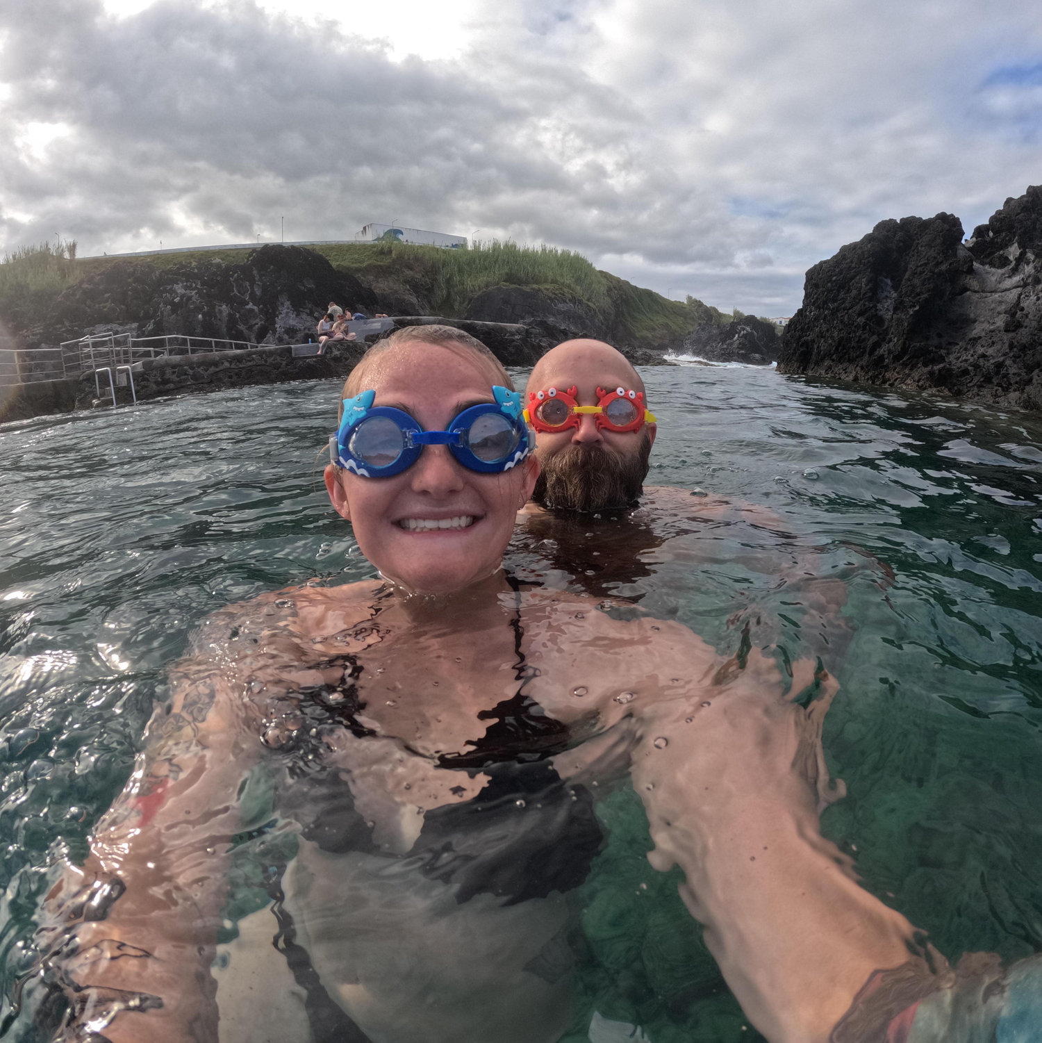 When you want to go snorkeling but all you can find are kids goggles...and no snorkels