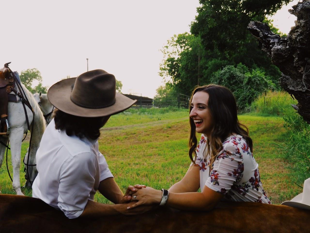 The Wedding Website of Elizabeth Hynum and Devyn Henault