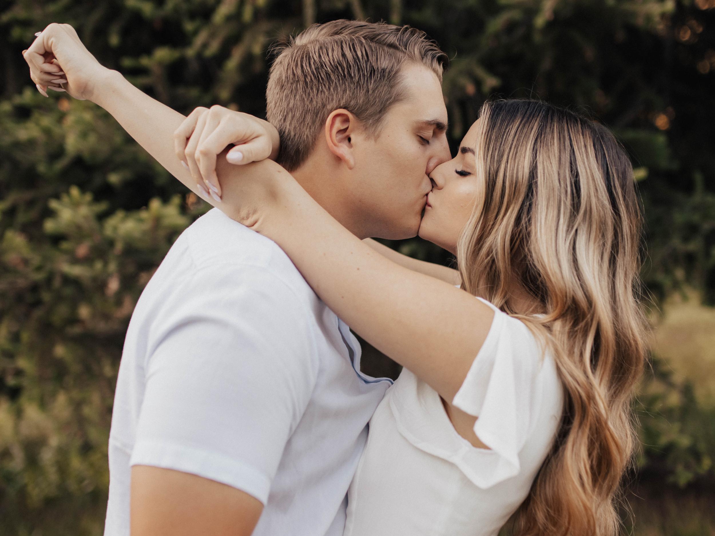 The Wedding Website of Jaiden Kallas and Austin Phillips