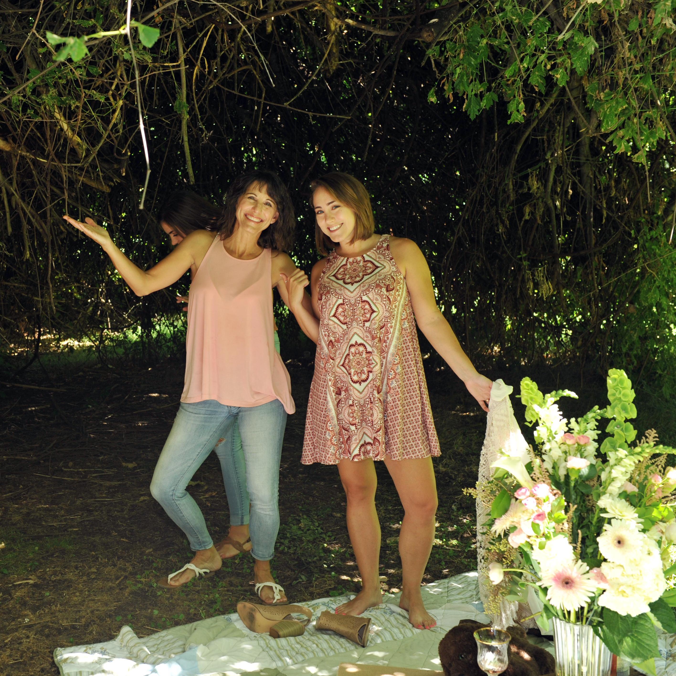 Alexia: Best momma! She traded me outfits for my engagement pictures.