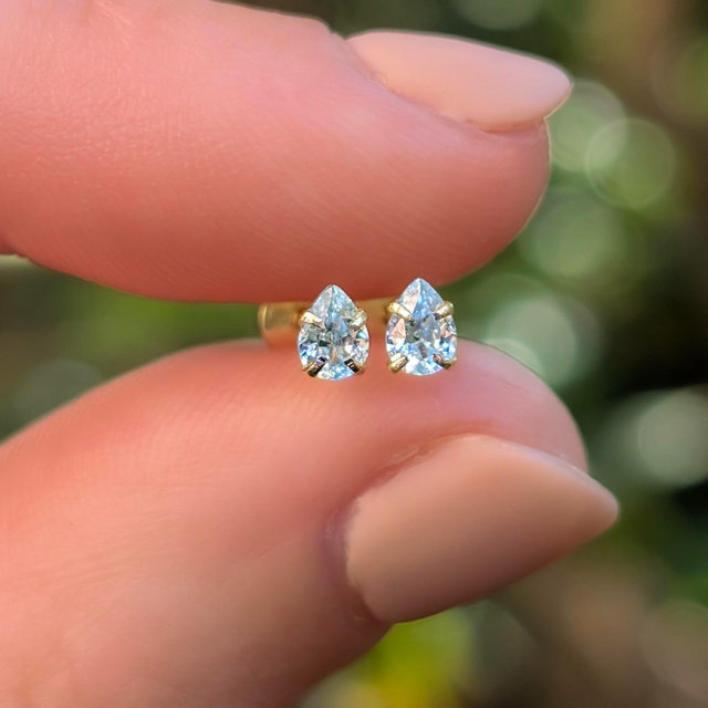 Teardrop Aquamarine earrings to set and forget, quality aquamarine 3x4mm micro studs in flatback & pushback in silver, yellow or rose gold