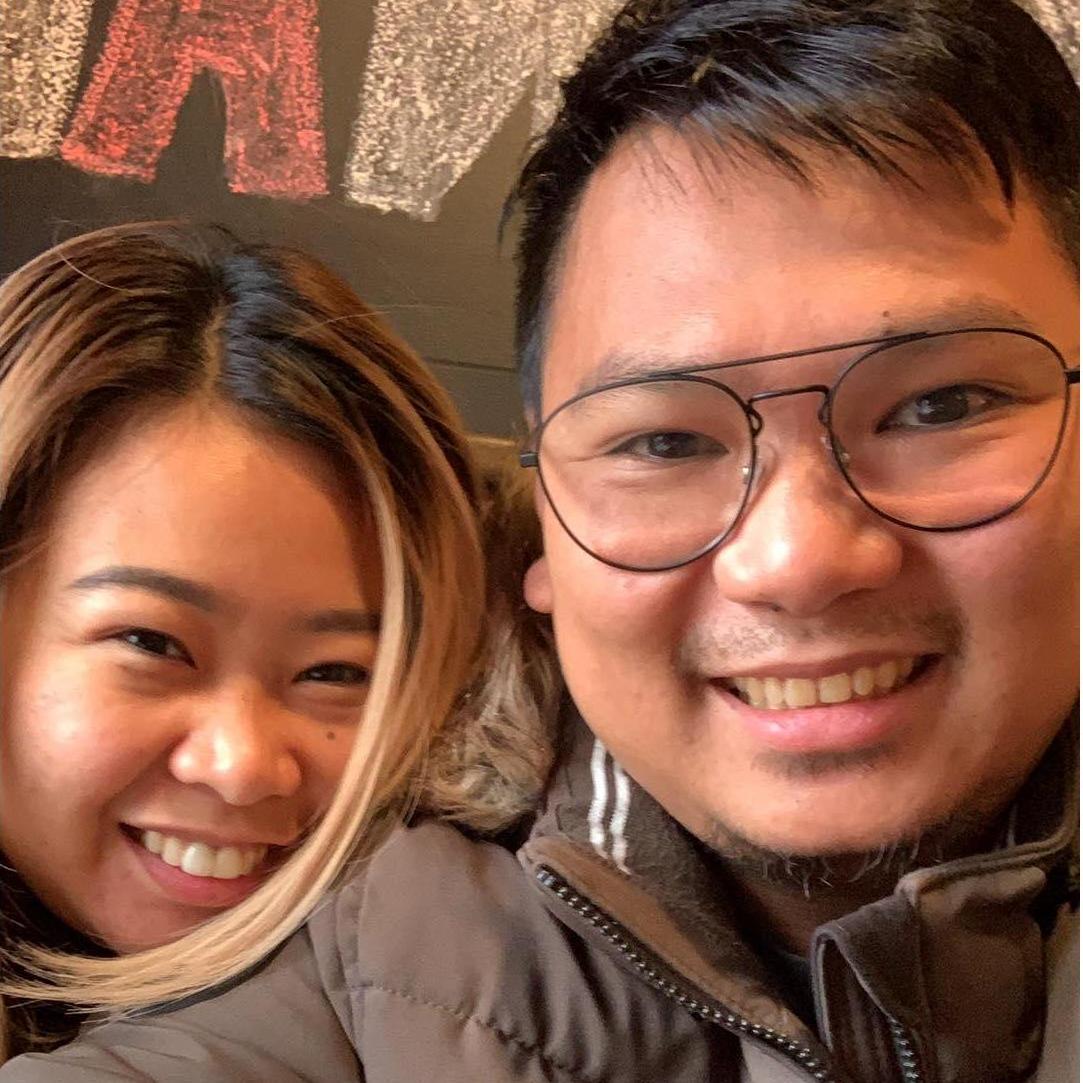 Date at Famous Dave's.