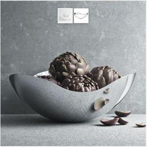 Bloom mirror bowl in stainless steel | Georg Jensen