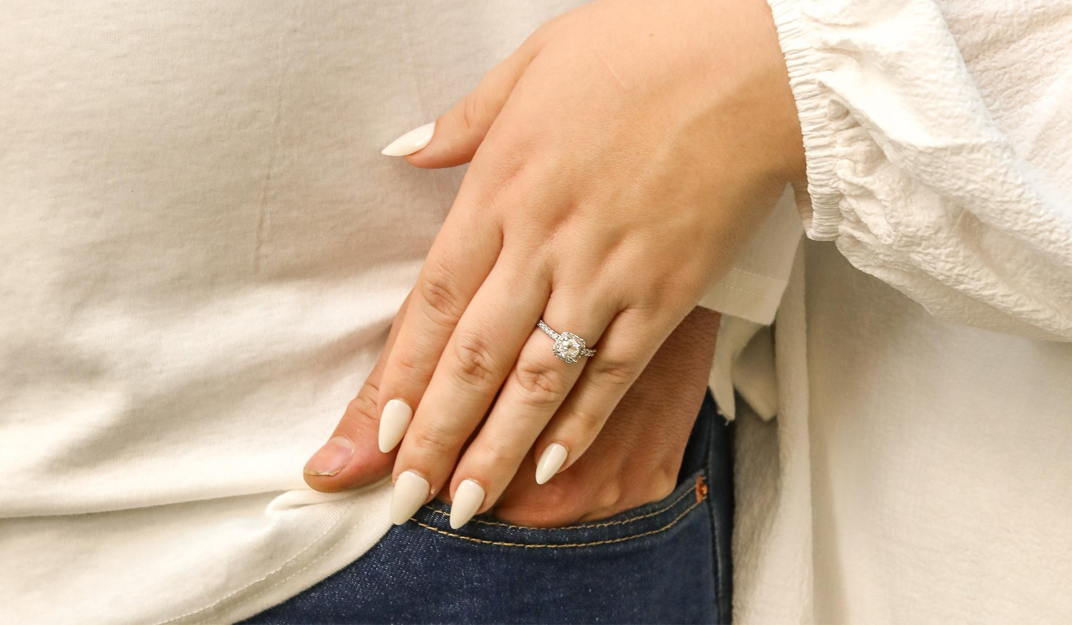 The Wedding Website of Christie Hollenberg and Joshua Ladzinski