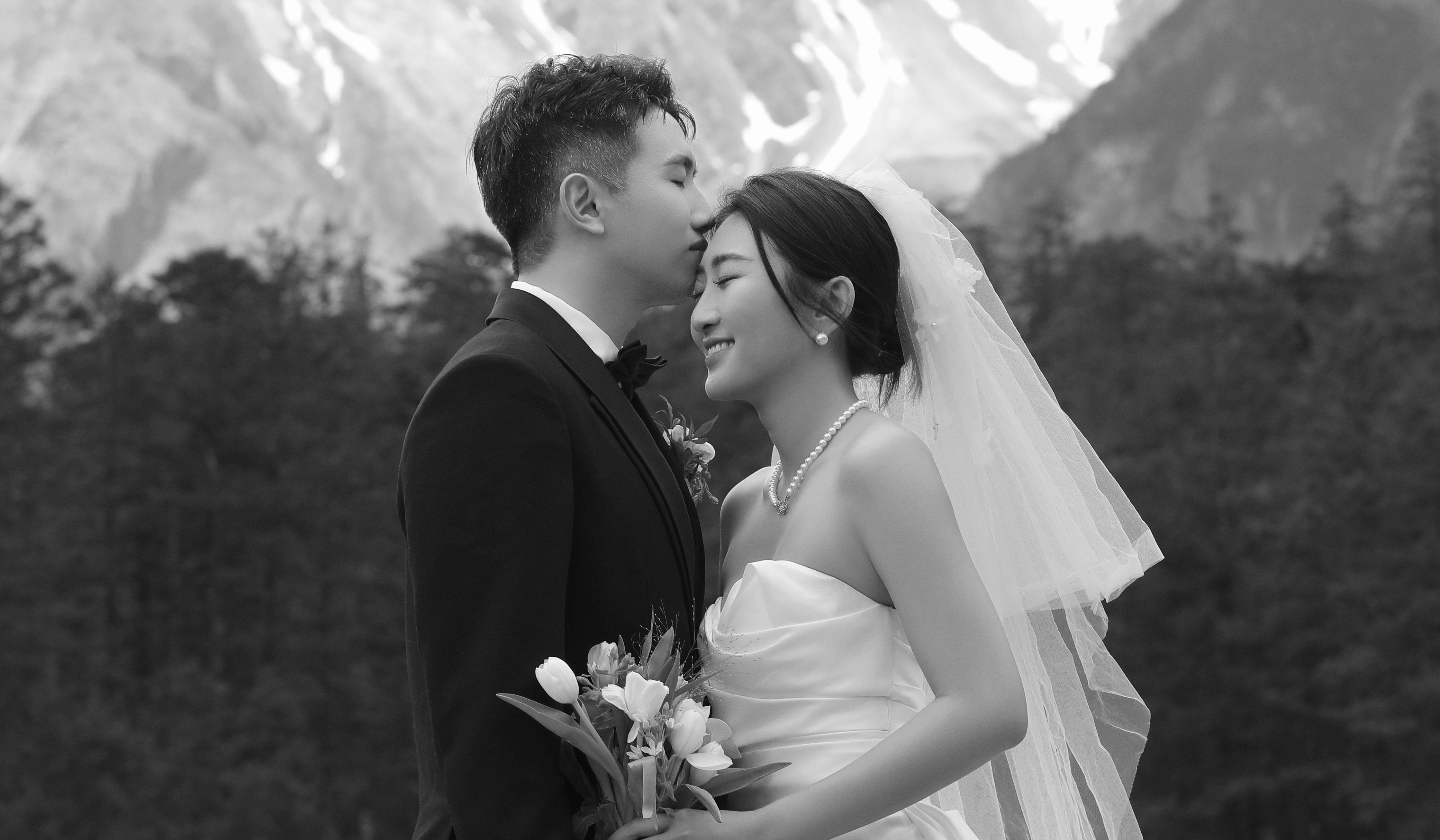 Hero Slideshow Image 0