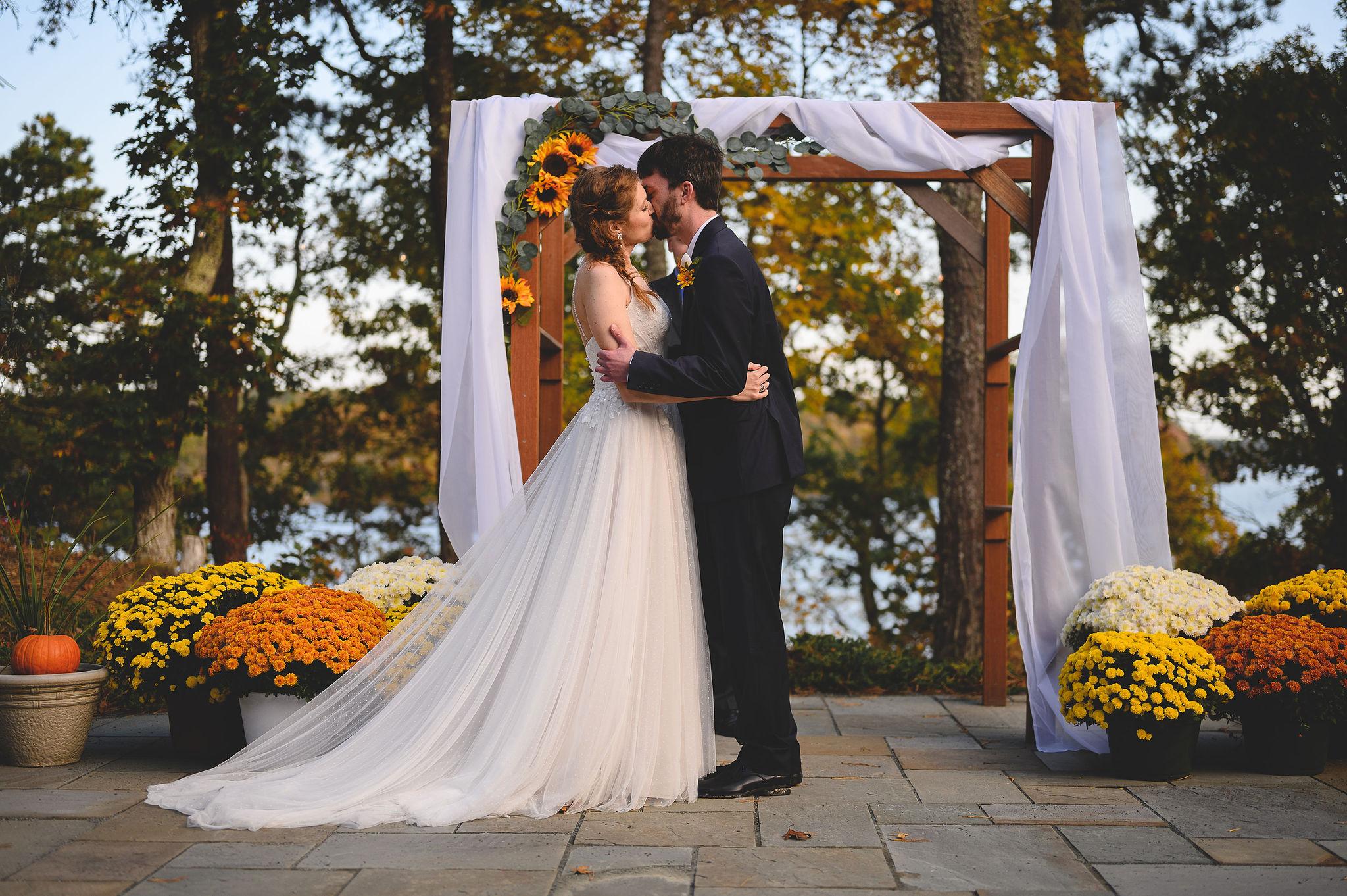 The Wedding Website of Shelley Antonio and Matthew Scheier