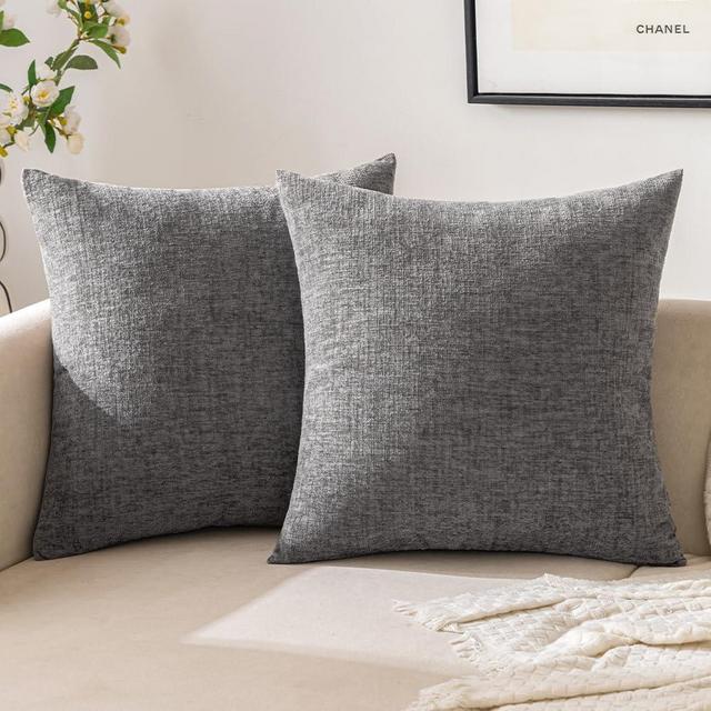 EMEMA Pack of 2 Soft Chenille Throw Pillow Covers 18x18 Inch Decorative Couch Pillow Covers Modern Solid Dyed Pillowcases for Sofa Bed Gray