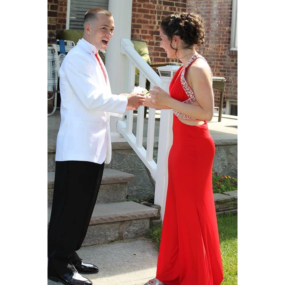 June 2014
H. Frank Carey High School Prom