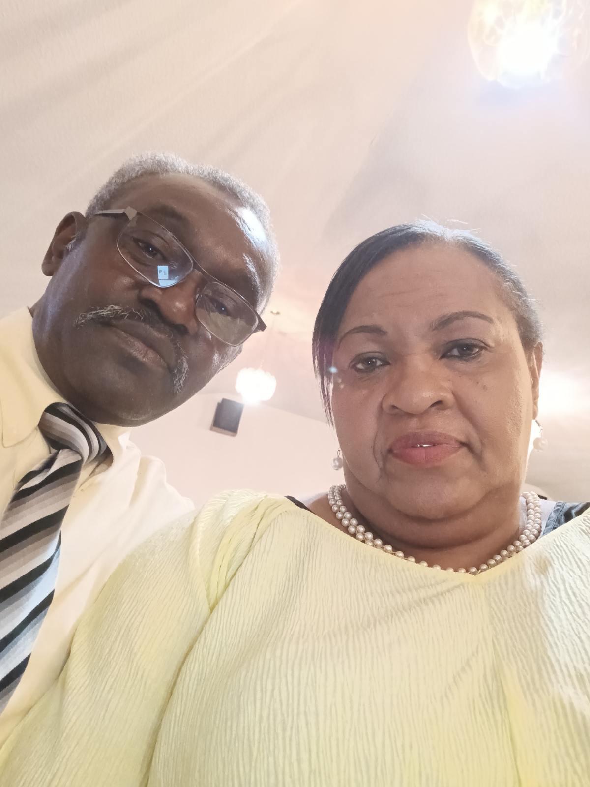 The Wedding Website of Oradell Edwards and Nehemiah Hawkins, Sr.