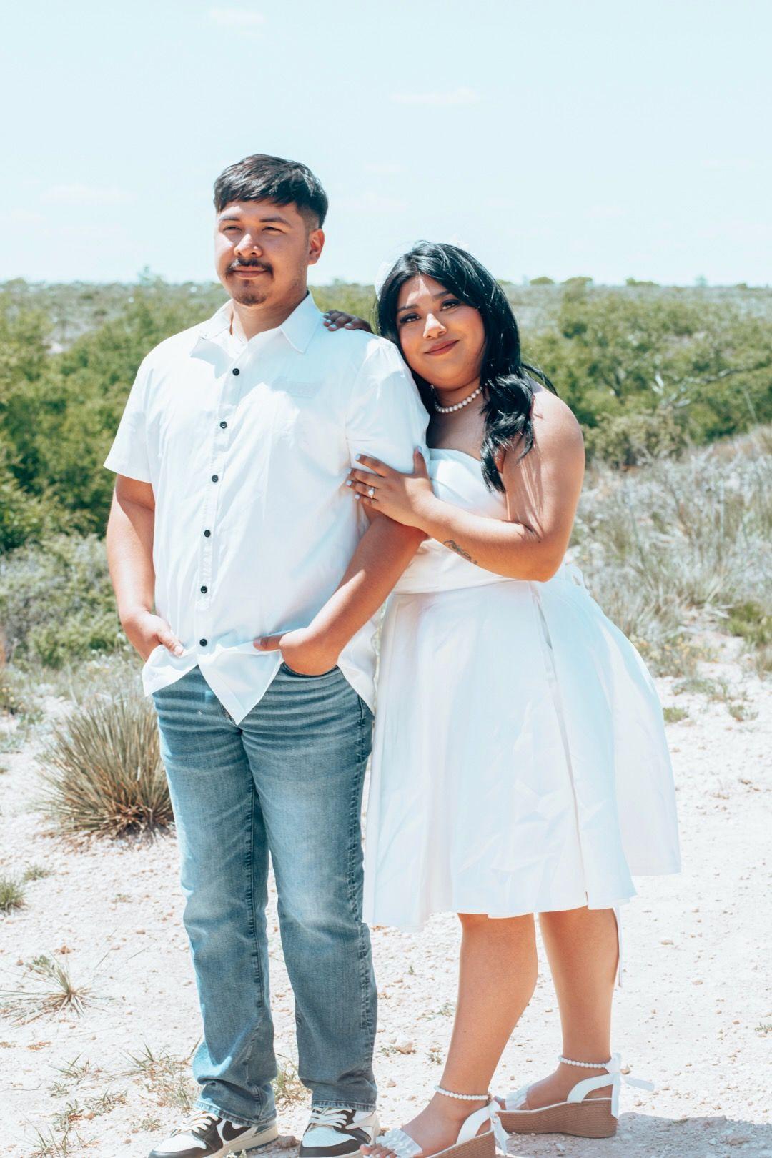 The Wedding Website of Alexia Banda and Johnny Guzman