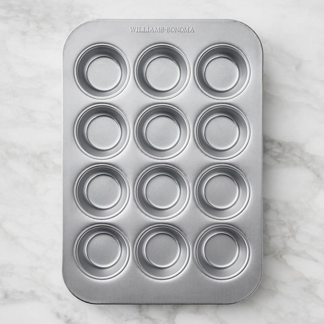 Williams Sonoma Traditional Finish Muffin Pan, 12-Well